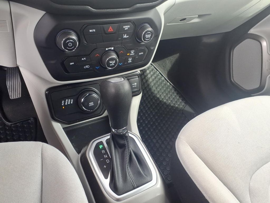 2022 Jeep Renegade Latitude