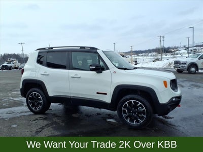 2023 Jeep Renegade Trailhawk
