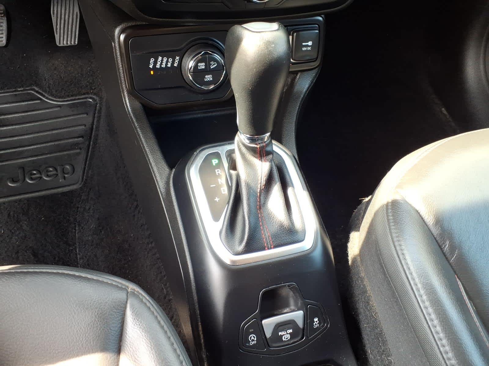 2023 Jeep Renegade Trailhawk
