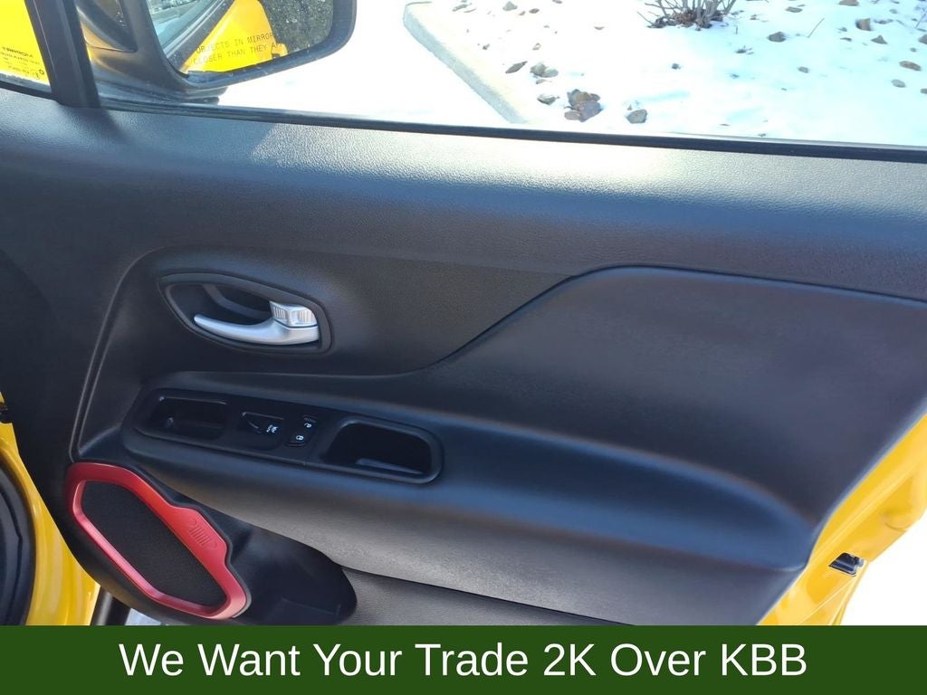 2023 Jeep Renegade Trailhawk