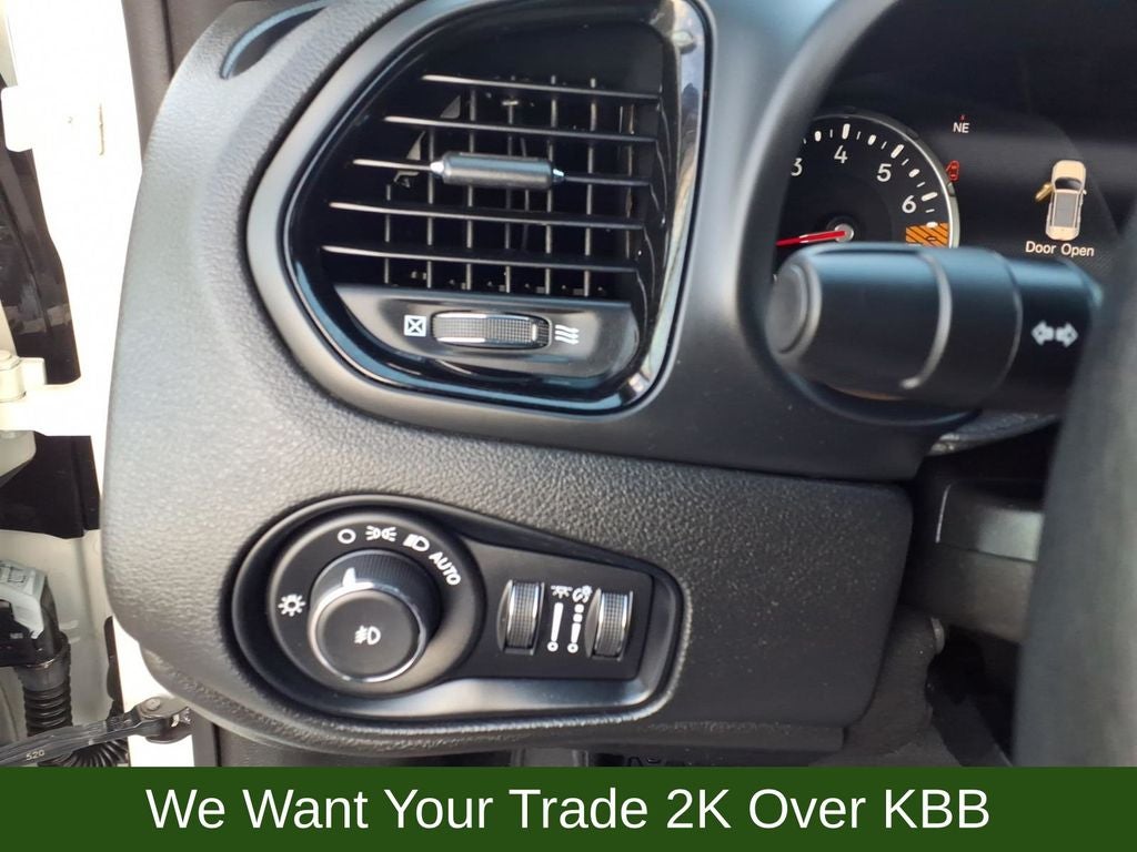 2022 Jeep Renegade Altitude