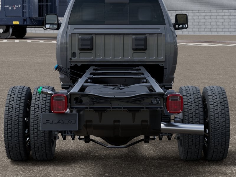2026 RAM Ram 5500 Chassis Cab RAM 5500 TRADESMAN CHASSIS REGULAR CAB 4X4 120' CA