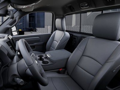 2026 RAM Ram 5500 Chassis Cab RAM 5500 TRADESMAN CHASSIS REGULAR CAB 4X4 120' CA