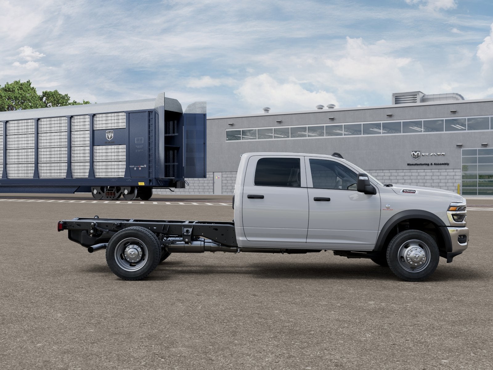 2026 RAM Ram 5500 Chassis Cab RAM 5500 TRADESMAN CHASSIS CREW CAB 4X4 60' CA