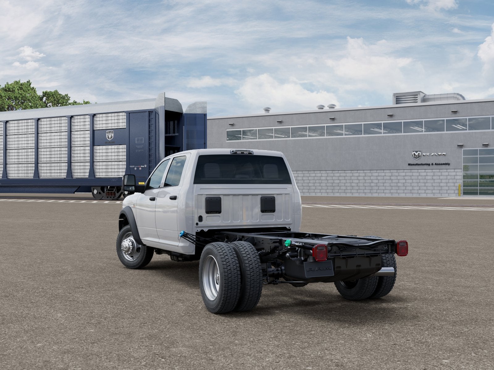 2026 RAM Ram 5500 Chassis Cab RAM 5500 TRADESMAN CHASSIS CREW CAB 4X4 60' CA