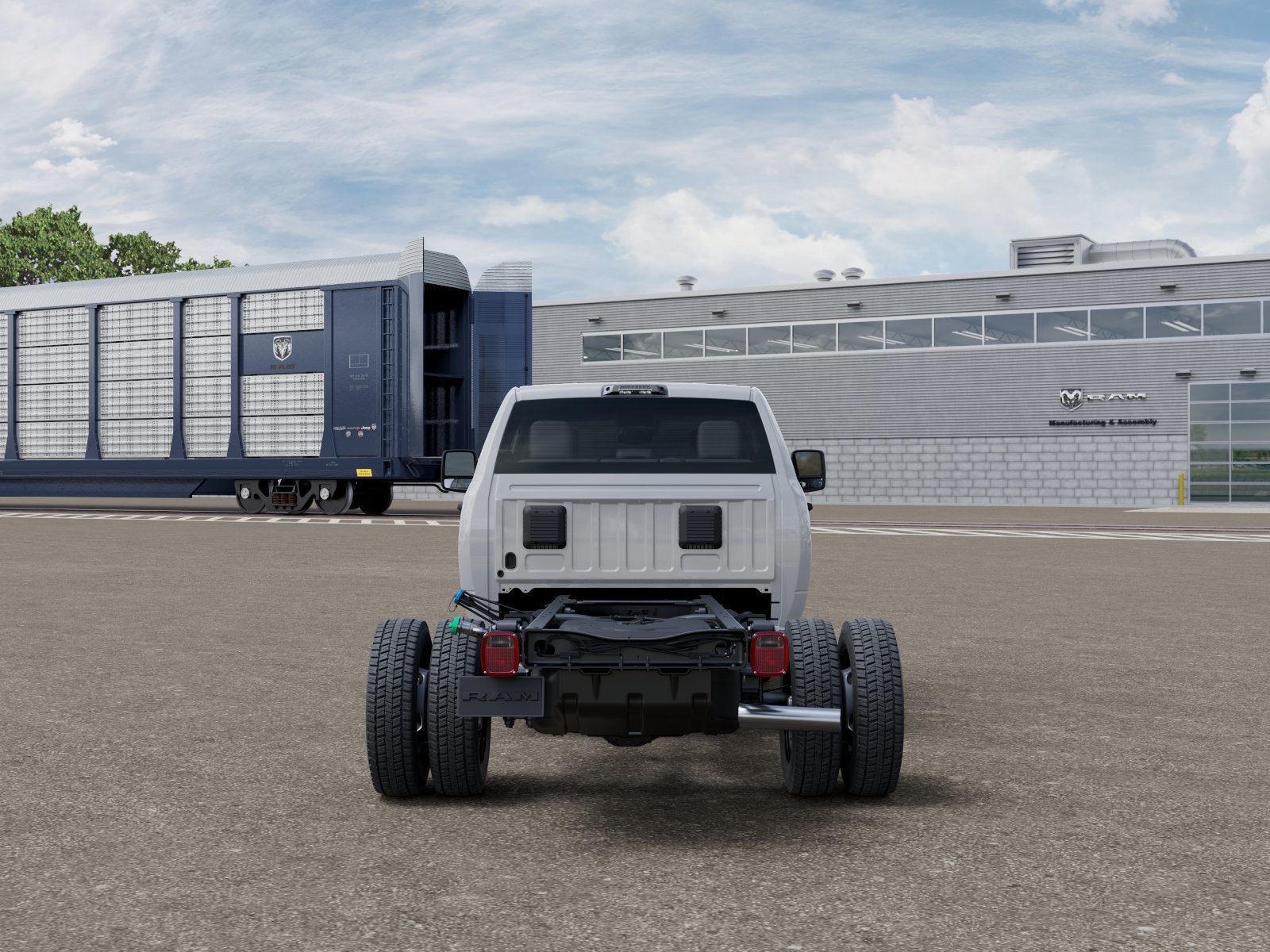 2026 RAM Ram 5500 Chassis Cab RAM 5500 TRADESMAN CHASSIS CREW CAB 4X4 60' CA
