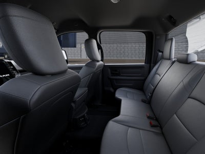 2026 RAM Ram 5500 Chassis Cab RAM 5500 TRADESMAN CHASSIS CREW CAB 4X4 84' CA