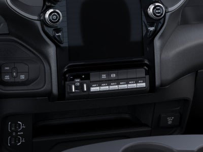 2026 RAM Ram 5500 Chassis Cab RAM 5500 TRADESMAN CHASSIS CREW CAB 4X4 84' CA