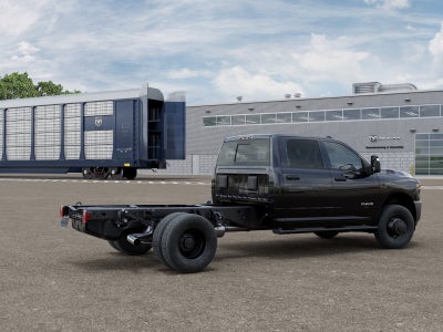 2026 RAM Ram 3500 Chassis Cab RAM 3500 TRADESMAN CREW CAB CHASSIS 4X4 60' CA