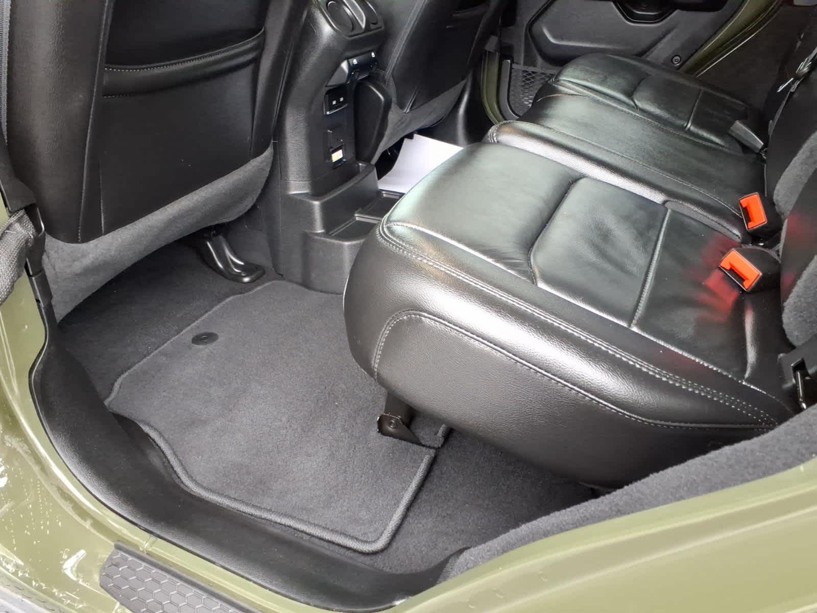 2021 Jeep Wrangler Unlimited Sahara Altitude