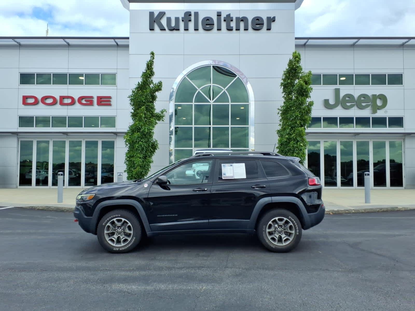 2021 Jeep Cherokee Trailhawk