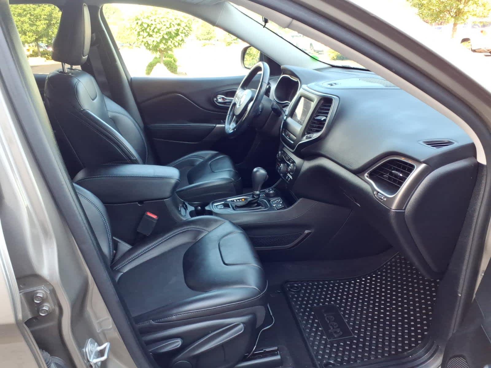 2020 Jeep Cherokee Latitude Plus