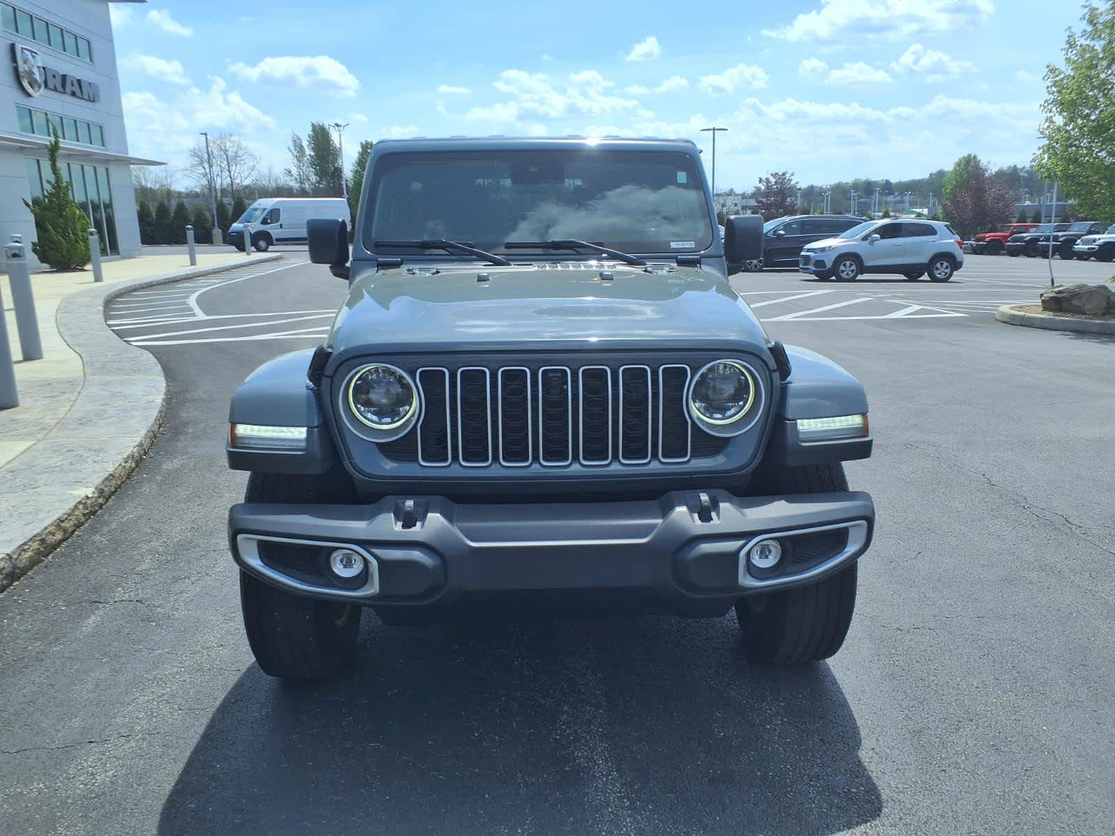 2024 Jeep Wrangler Sahara
