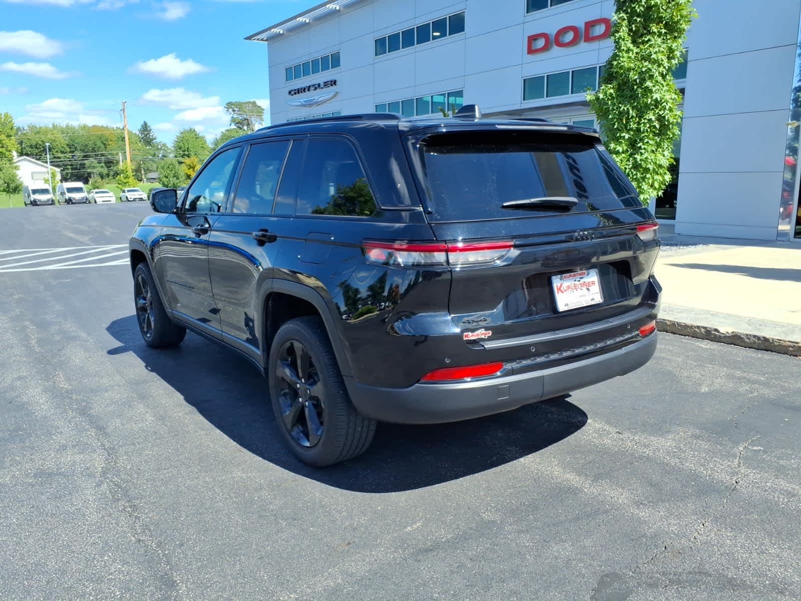 2024 Jeep Grand Cherokee Altitude X