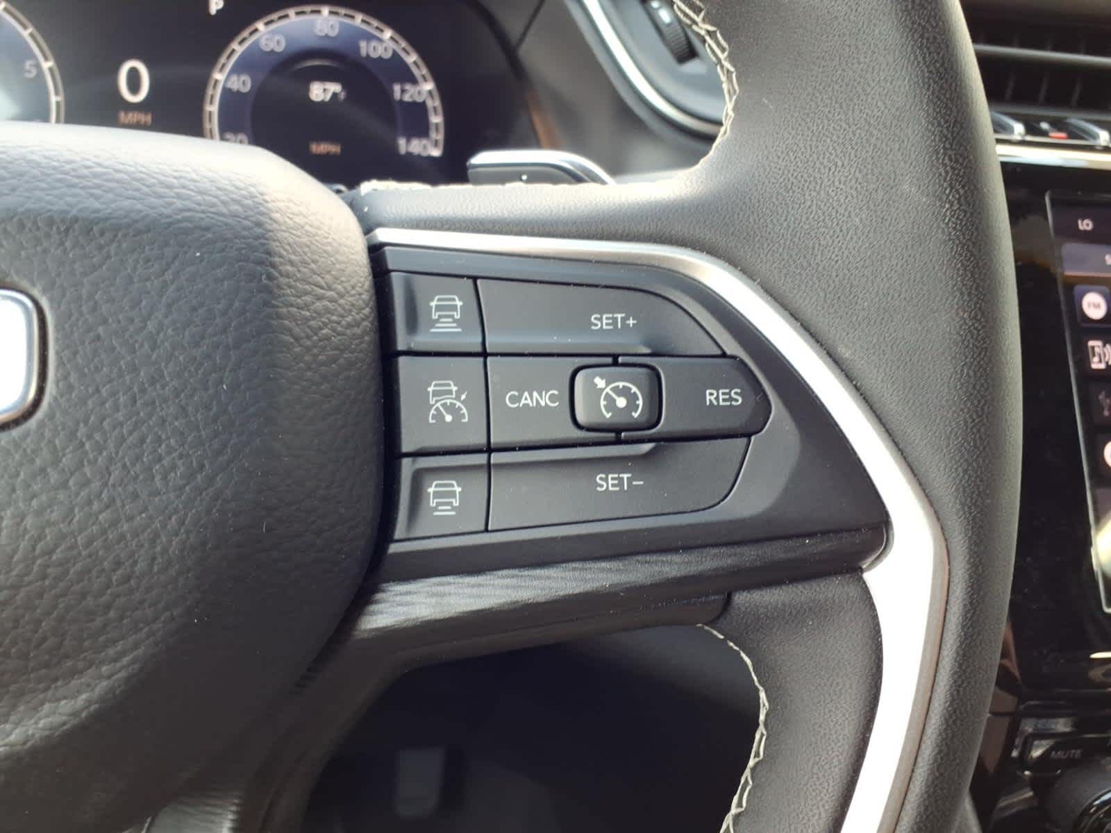 2024 Jeep Grand Cherokee Laredo X