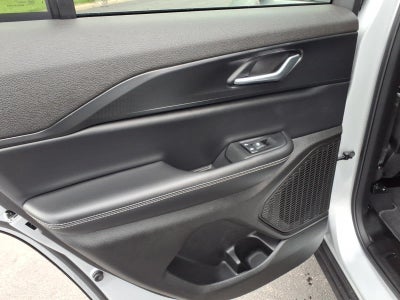 2025 Jeep Grand Cherokee Base