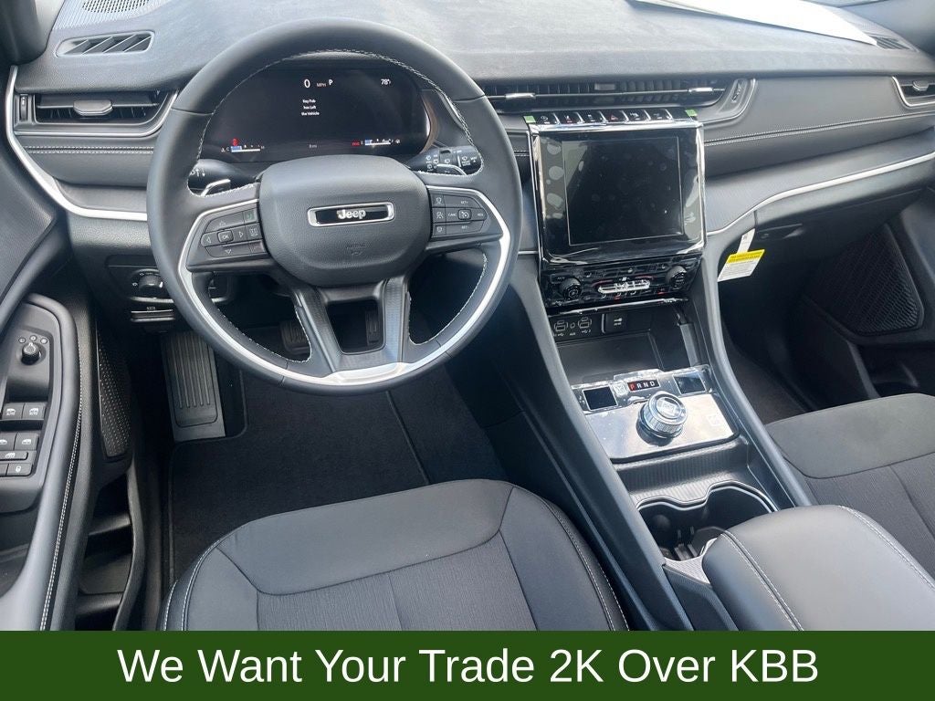 2025 Jeep Grand Cherokee Laredo X