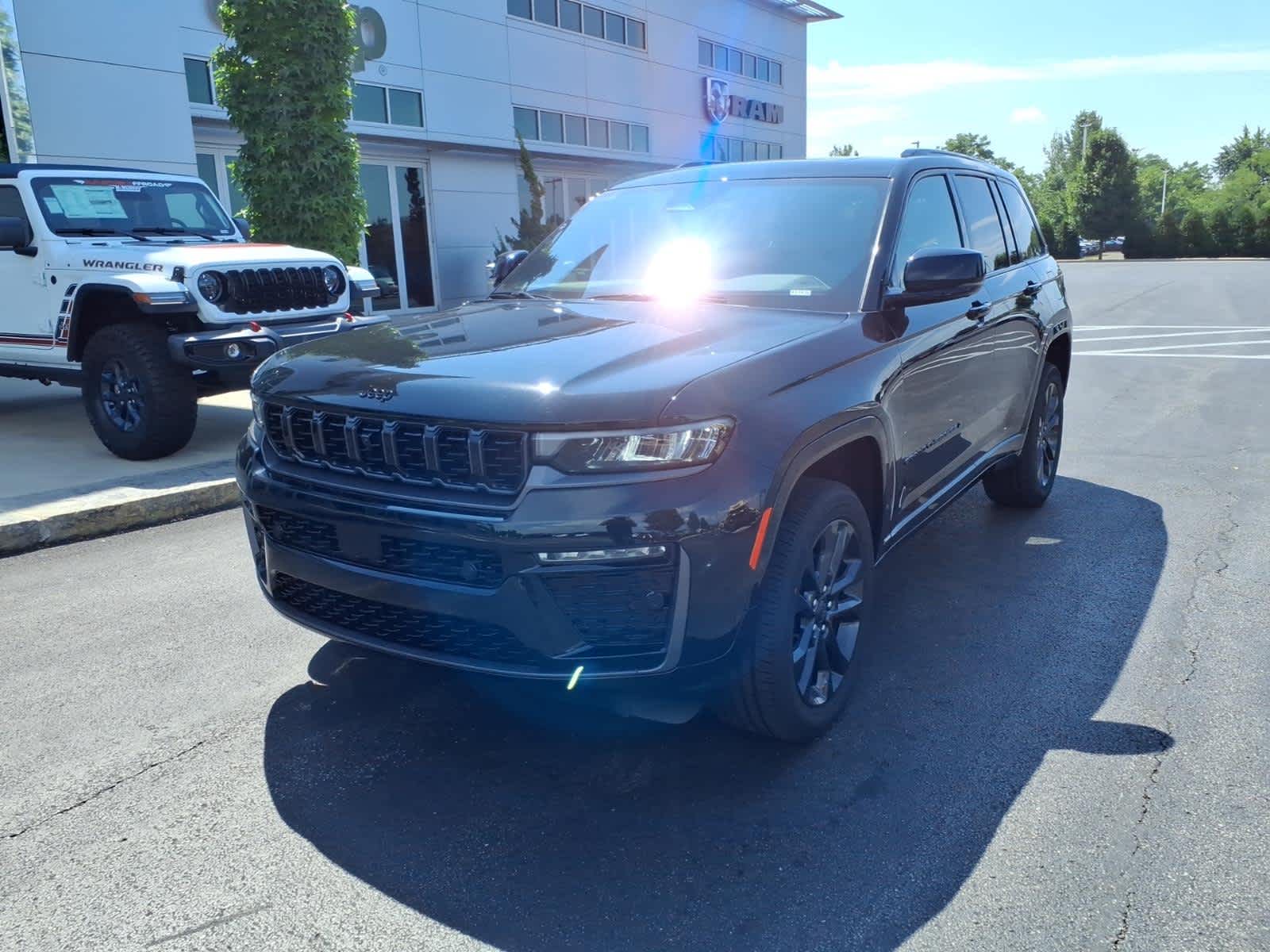 2026 Jeep Grand Cherokee Limited Reserve