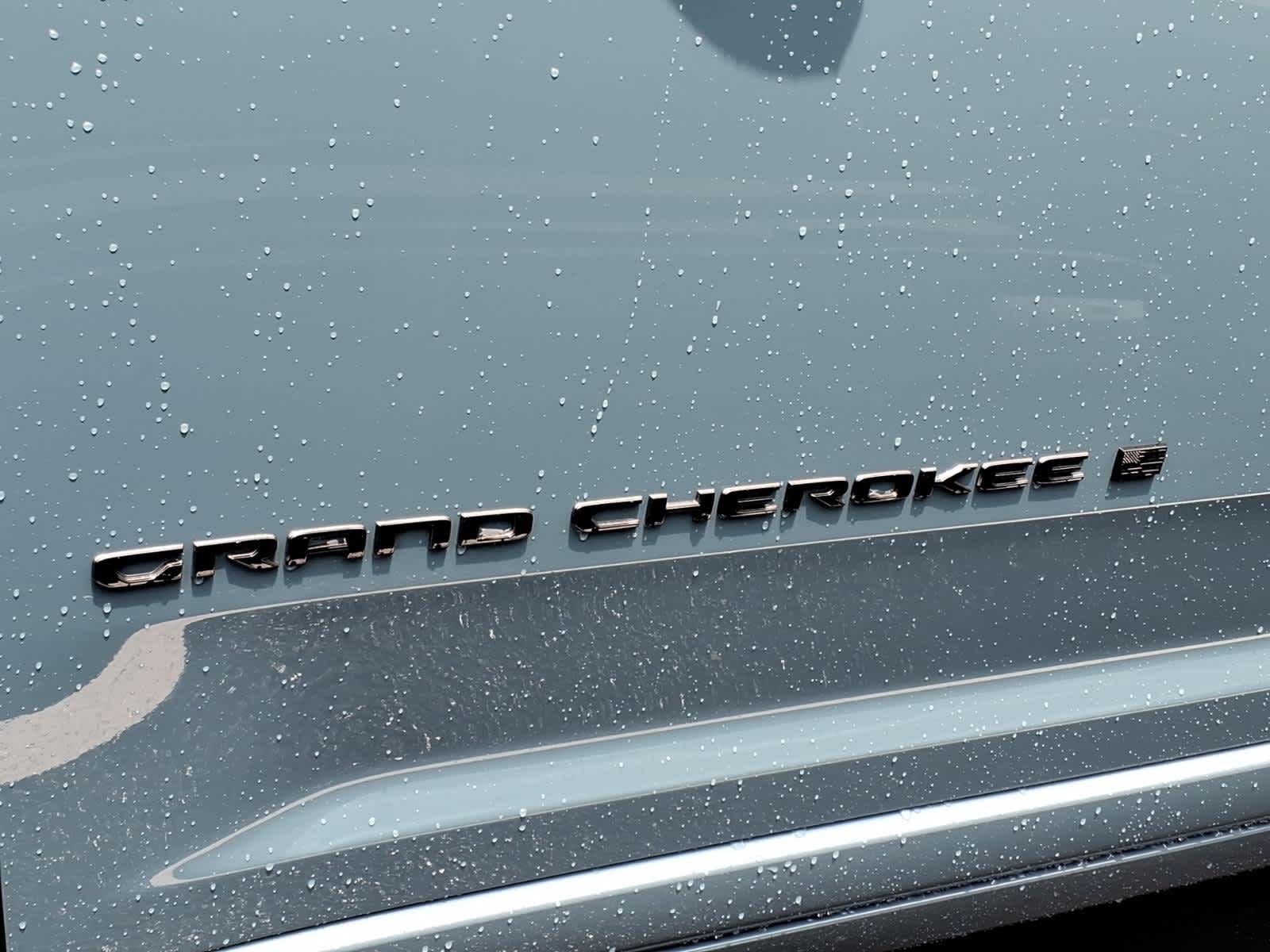 2026 Jeep Grand Cherokee Limited Reserve