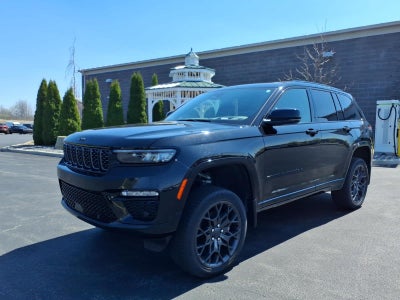 2025 Jeep Grand Cherokee Summit