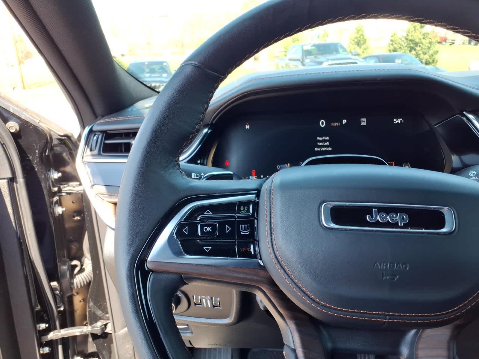 2025 Jeep Grand Cherokee Summit