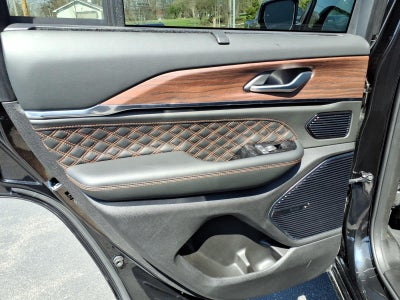 2025 Jeep Grand Cherokee Summit