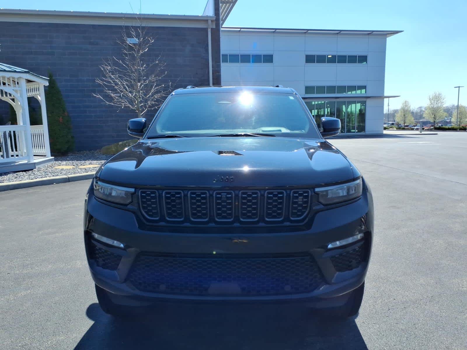 2025 Jeep Grand Cherokee Summit