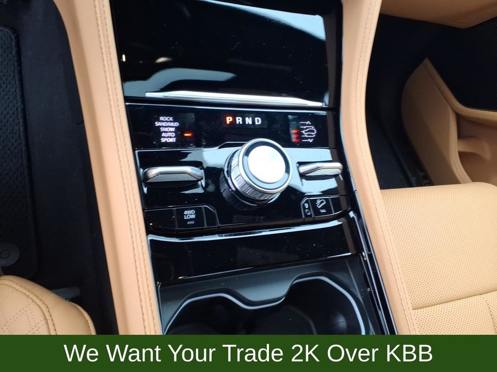 2026 Jeep Grand Cherokee Summit