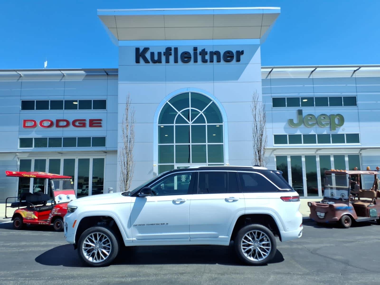 2022 Jeep Grand Cherokee Summit