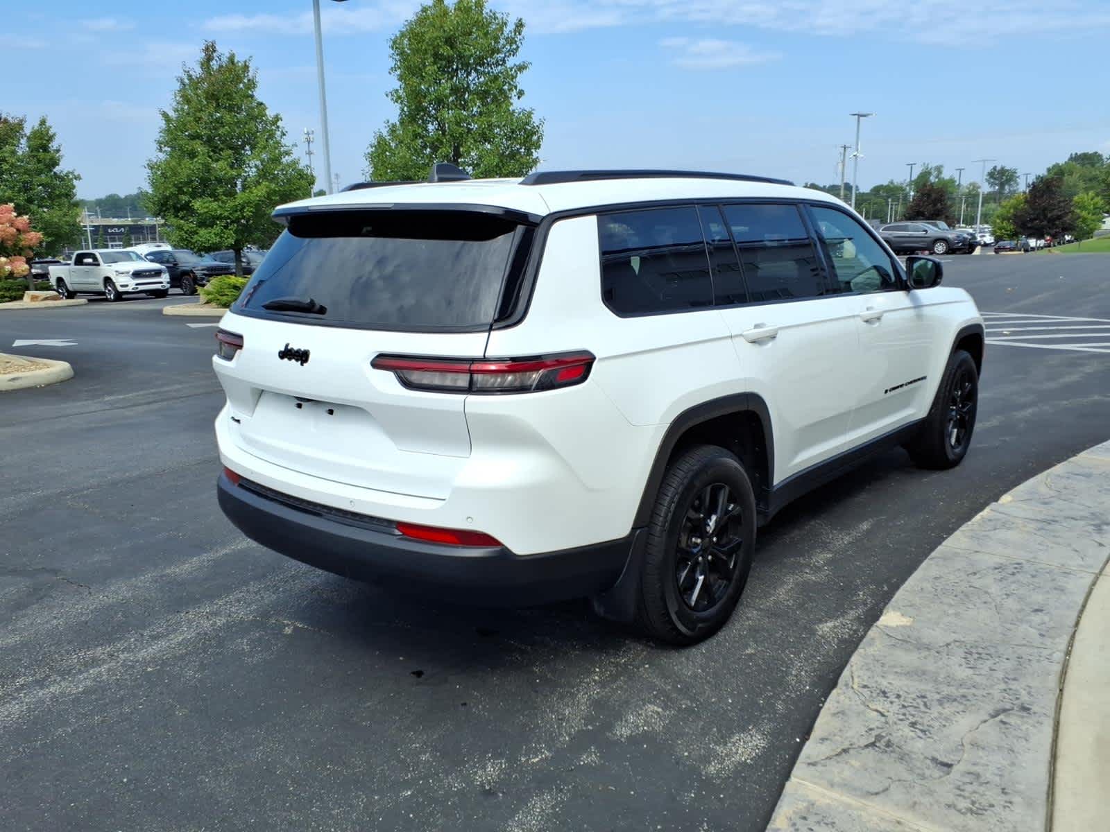 2025 Jeep Grand Cherokee L Altitude X
