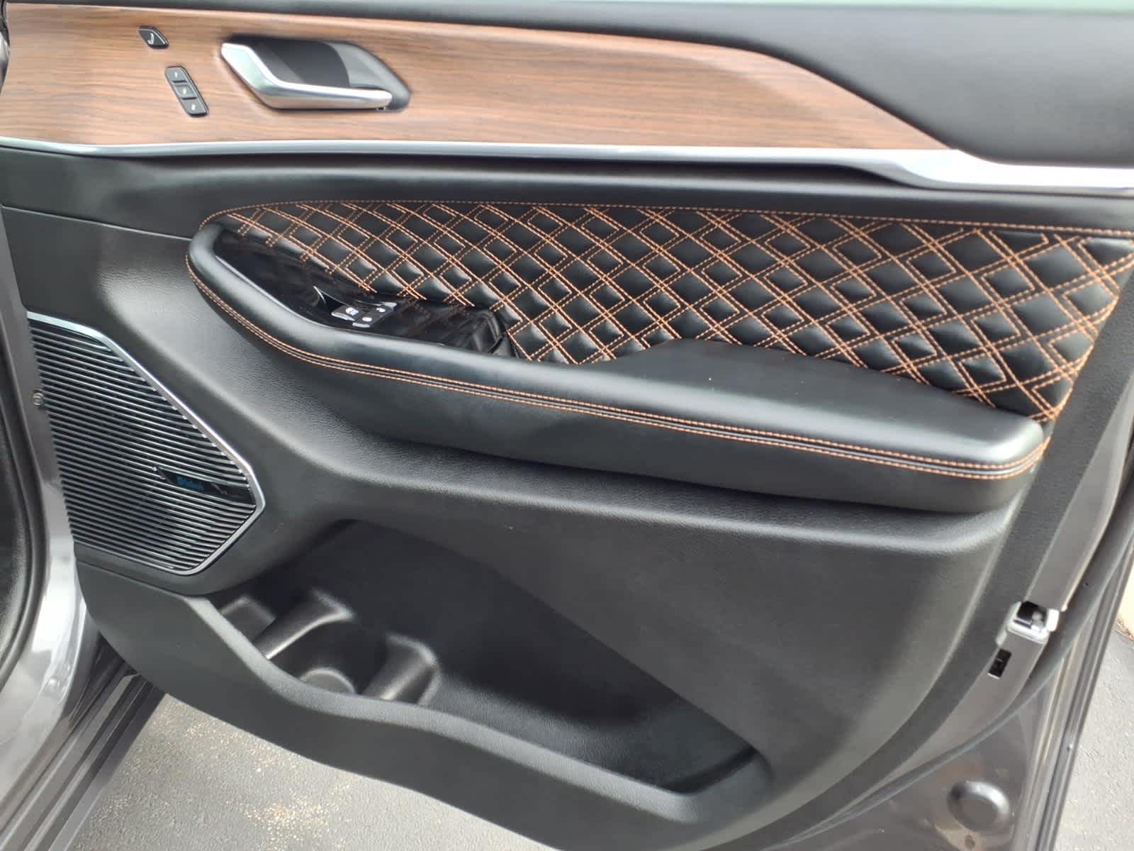 2023 Jeep Grand Cherokee L Summit