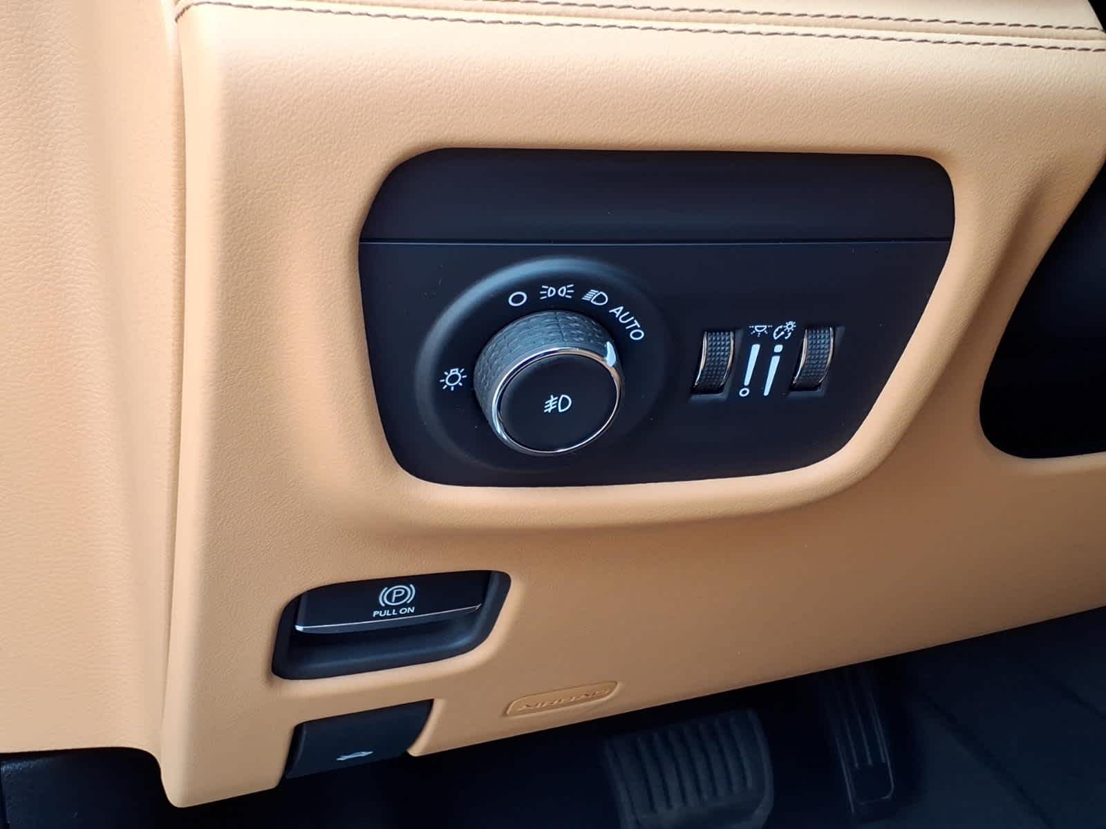 2025 Jeep Grand Cherokee L Summit Reserve