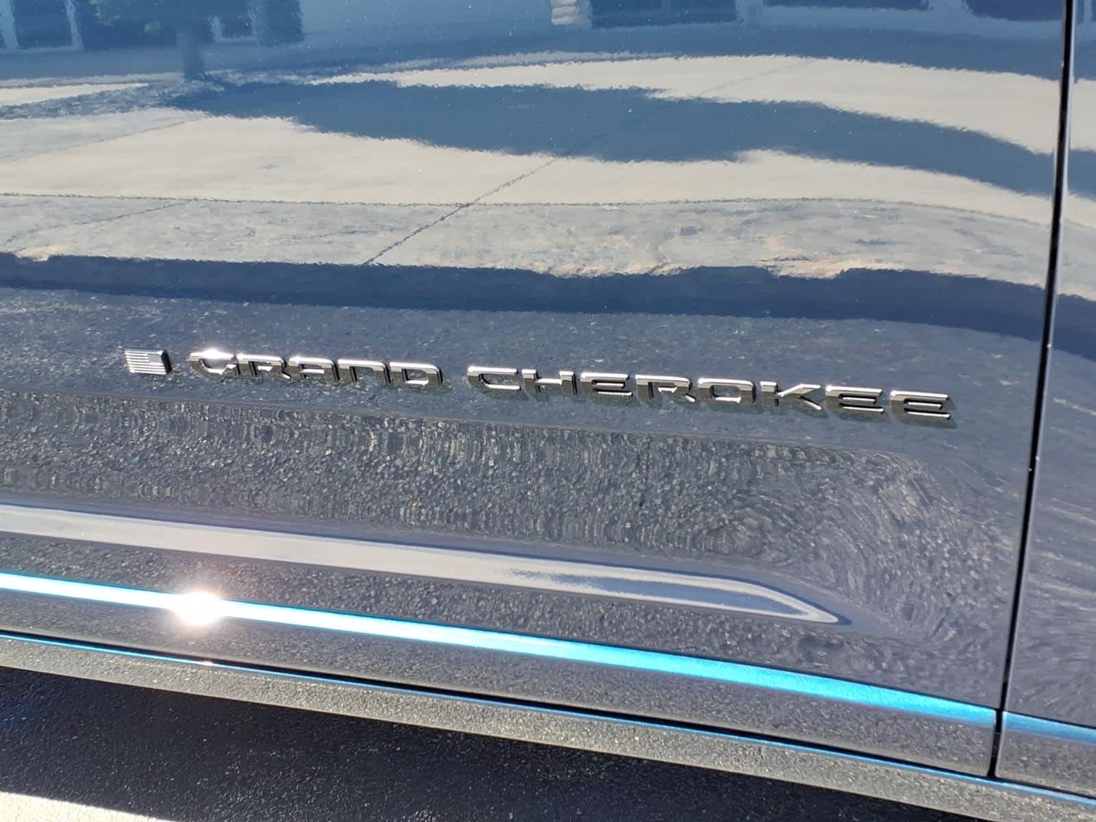 2027 Jeep Grand Cherokee L Summit