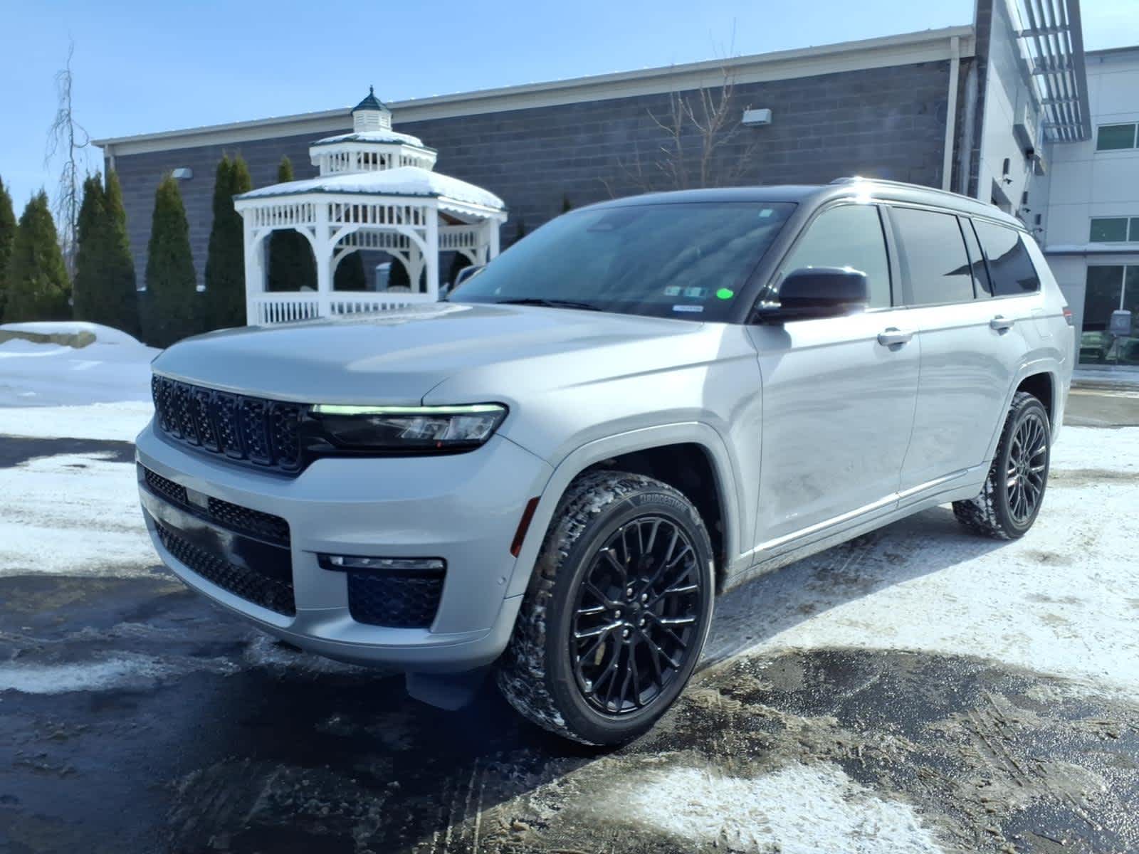 2022 Jeep Grand Cherokee L Summit Reserve