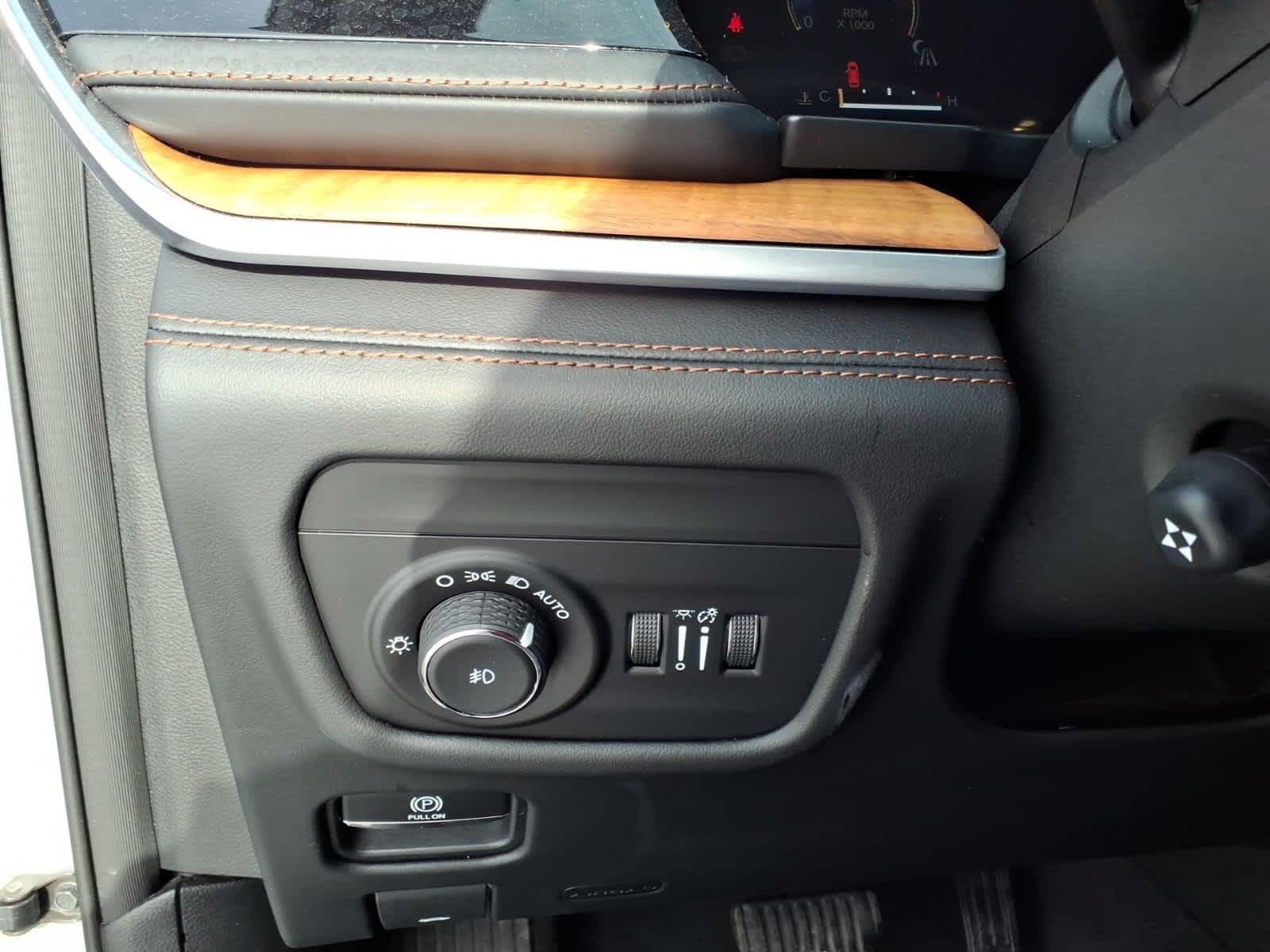 2022 Jeep Grand Cherokee L Summit Reserve