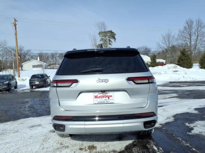 2022 Jeep Grand Cherokee L Summit Reserve