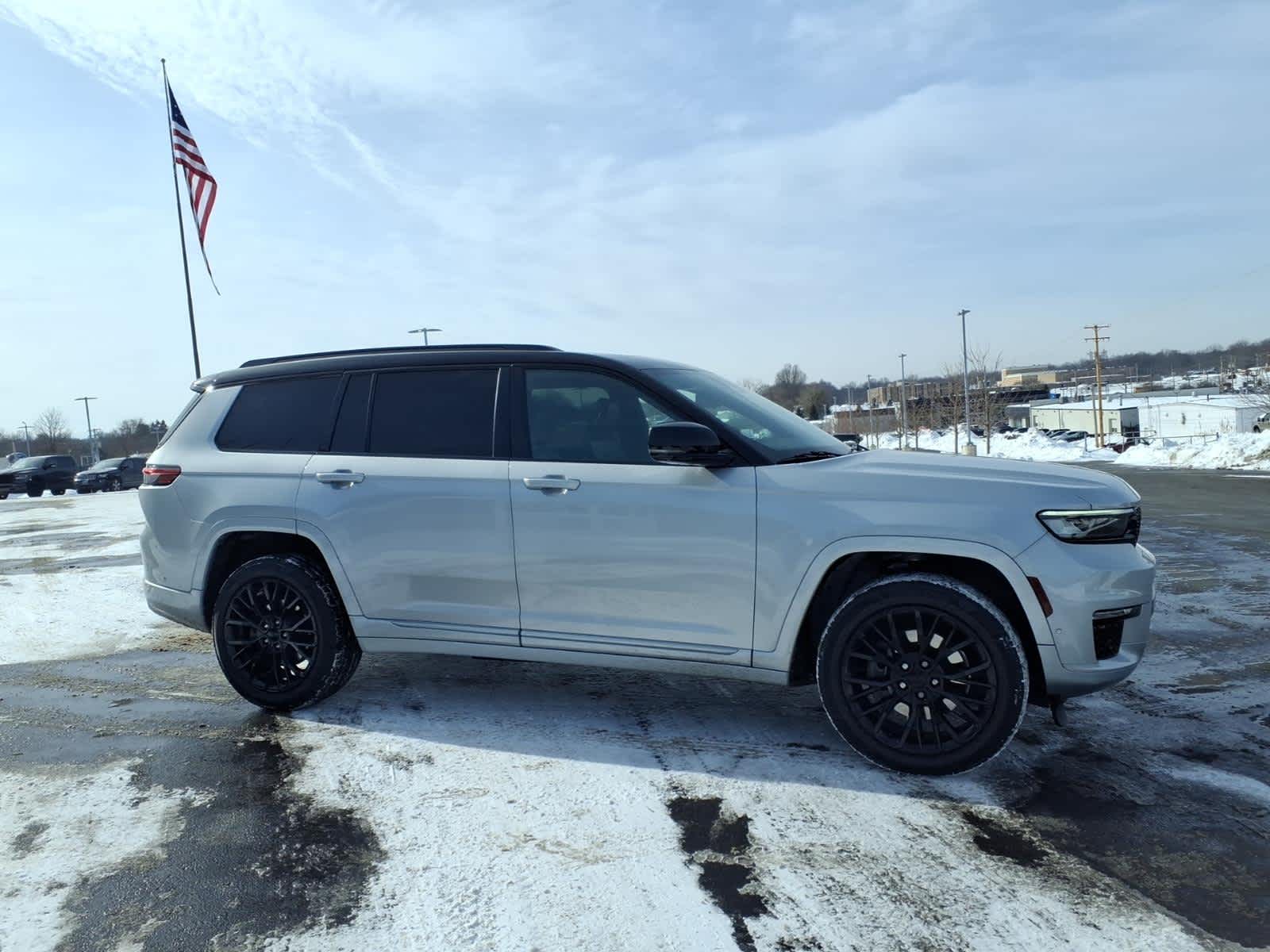 2022 Jeep Grand Cherokee L Summit Reserve