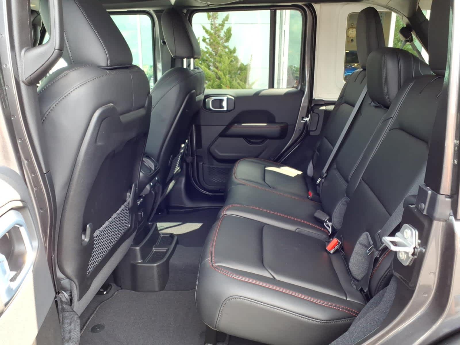 2027 Jeep Wrangler Rubicon