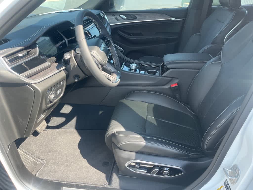 2023 Jeep Grand Cherokee 4xe Overland