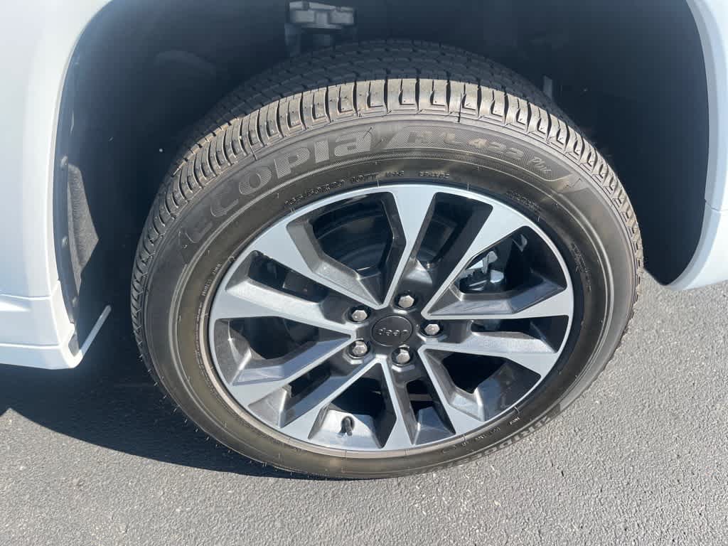 2023 Jeep Grand Cherokee 4xe Overland
