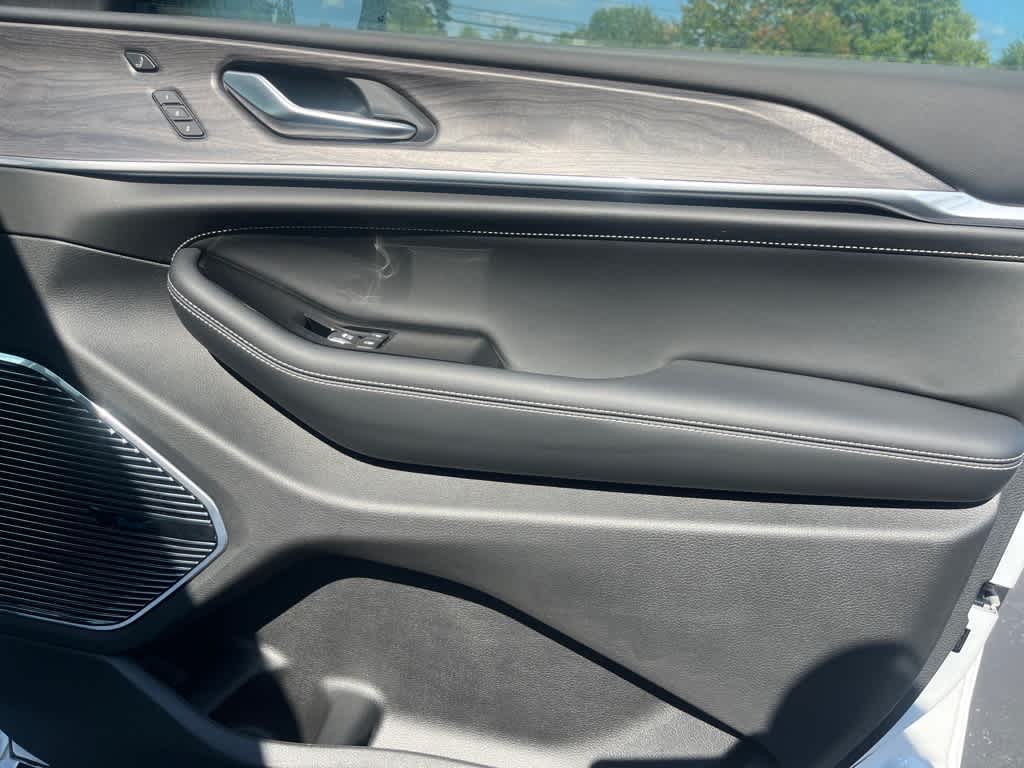 2023 Jeep Grand Cherokee 4xe Overland