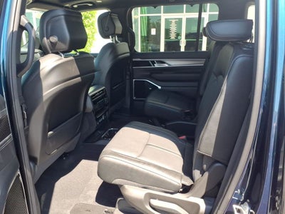 2026 Jeep Grand Wagoneer Limited Reserve