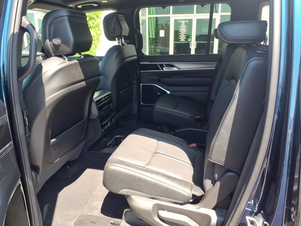 2026 Jeep Grand Wagoneer Limited Reserve