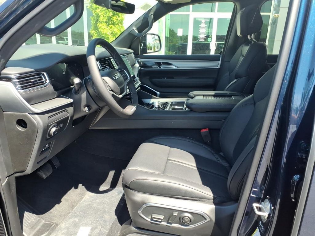 2026 Jeep Grand Wagoneer Limited Reserve