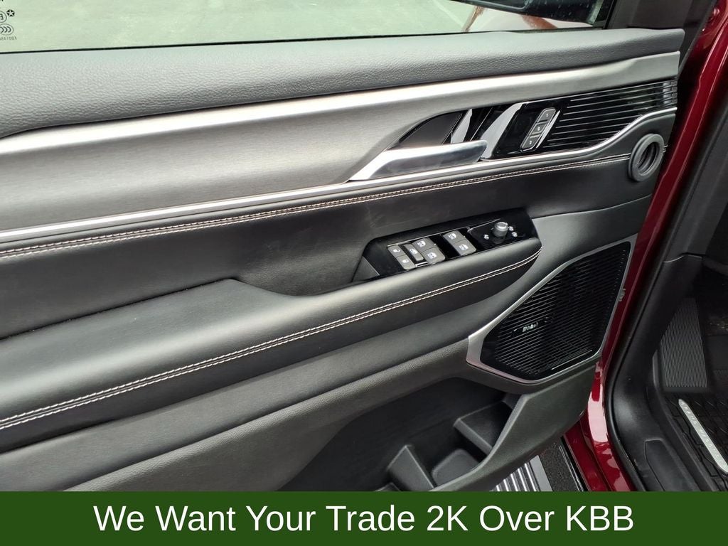 2026 Jeep Grand Wagoneer Limited Reserve