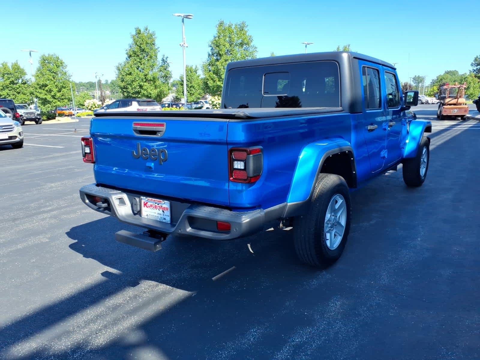 2023 Jeep Gladiator Sport S