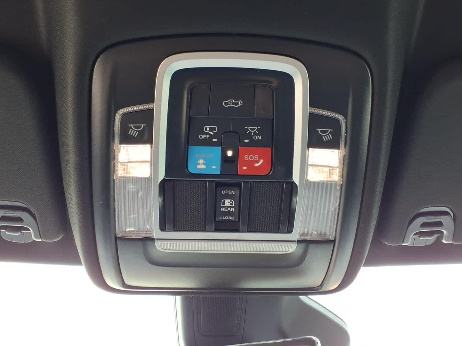 2025 RAM 1500 Limited