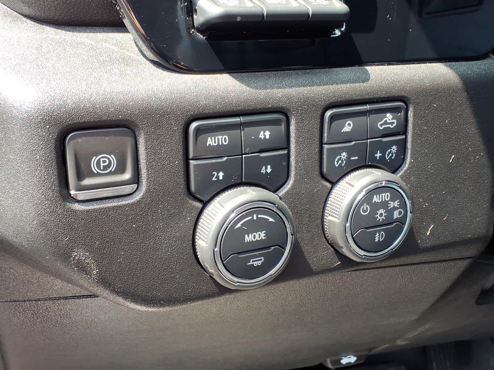 2024 Chevrolet Silverado 3500HD High Country