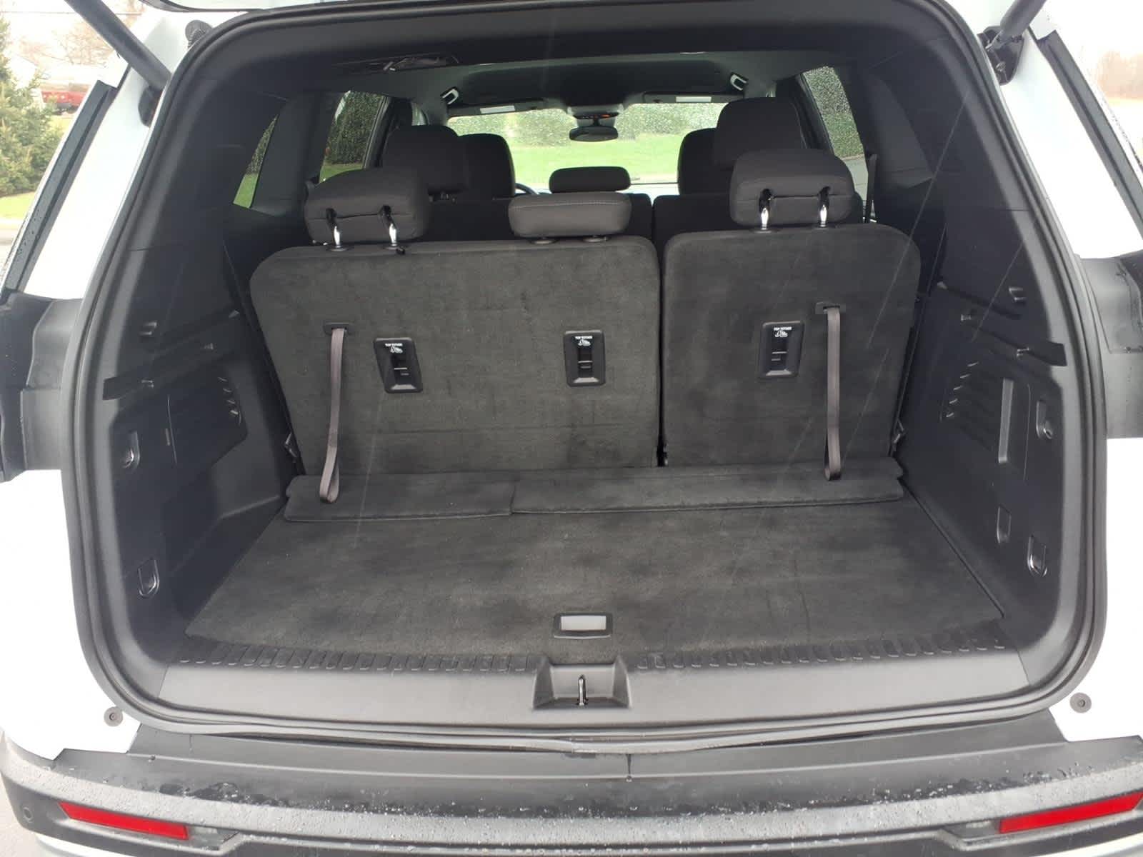 2025 GMC Acadia AWD Elevation