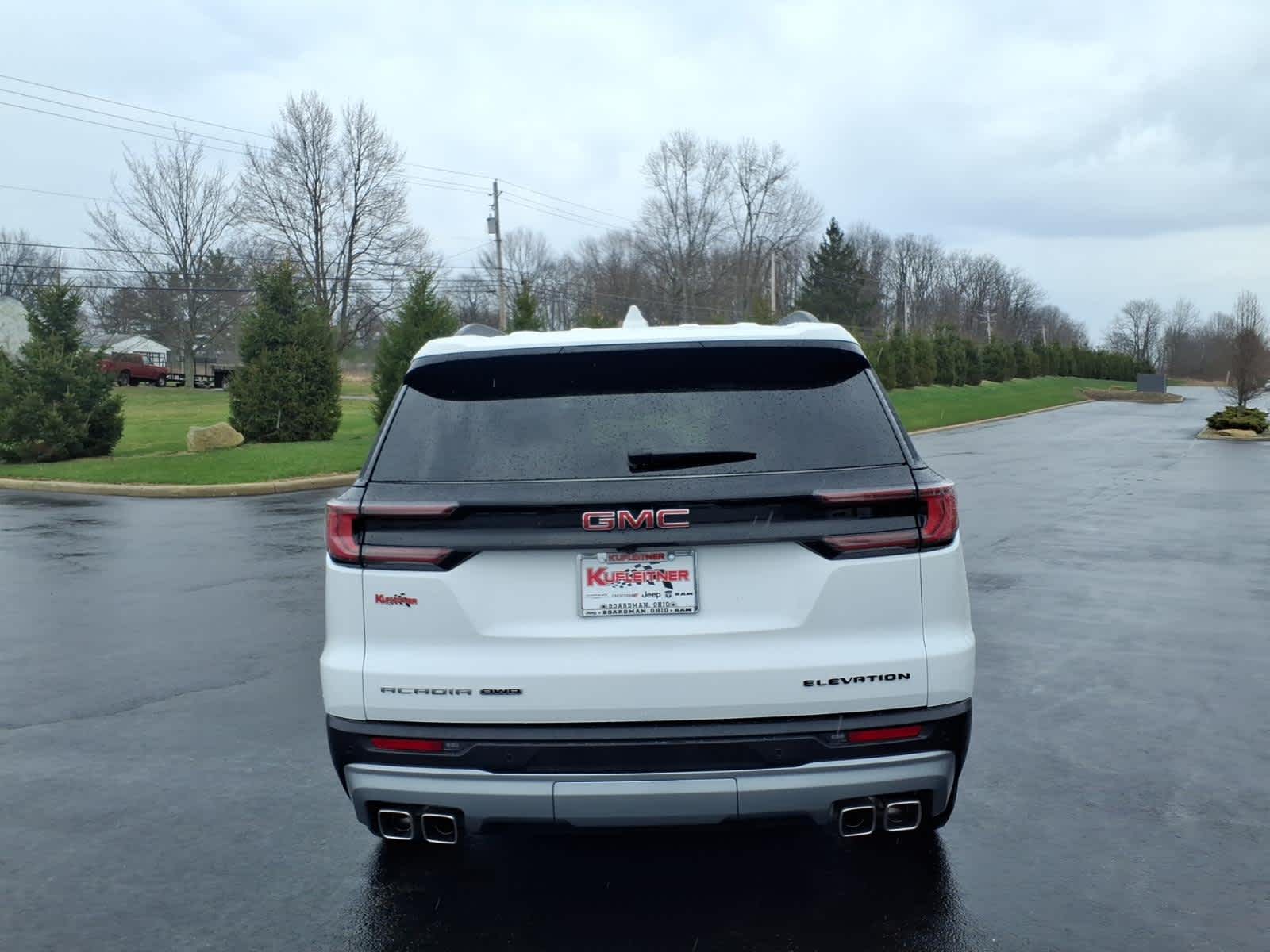 2025 GMC Acadia AWD Elevation